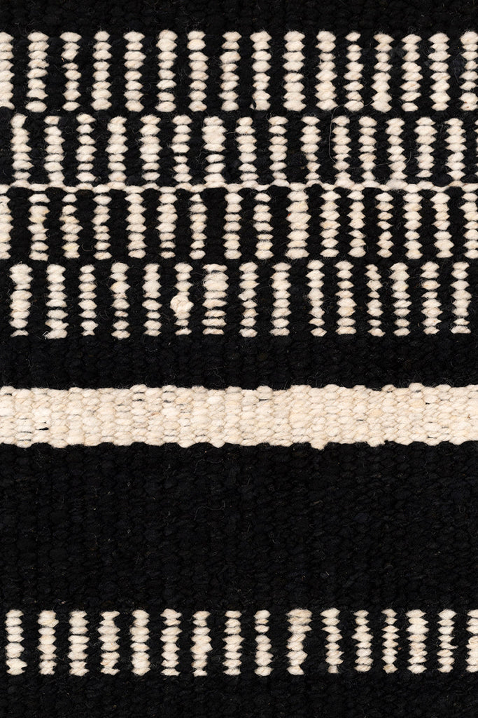 Romina Runner | Black & Natural