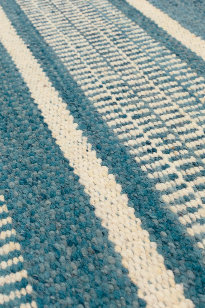 Romina Runner | Sea Blue & Natural White