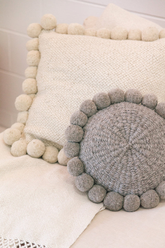 Classica Pom Pom Pillow #1 Mini | Grey