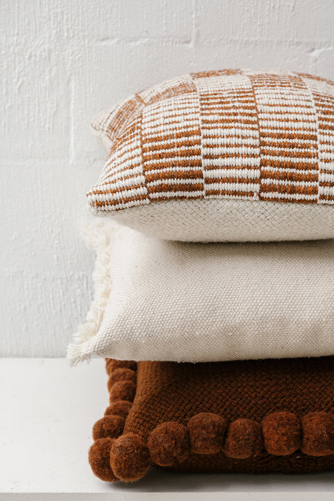 Lara Pillow | Rust & Natural