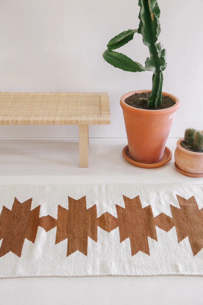 Elvira Runner |  Natural & Latte