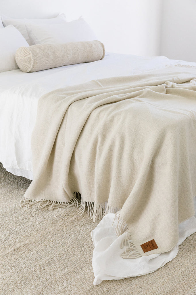 Puna Throw | Natural White