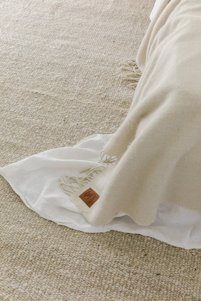 Puna Throw | Natural White