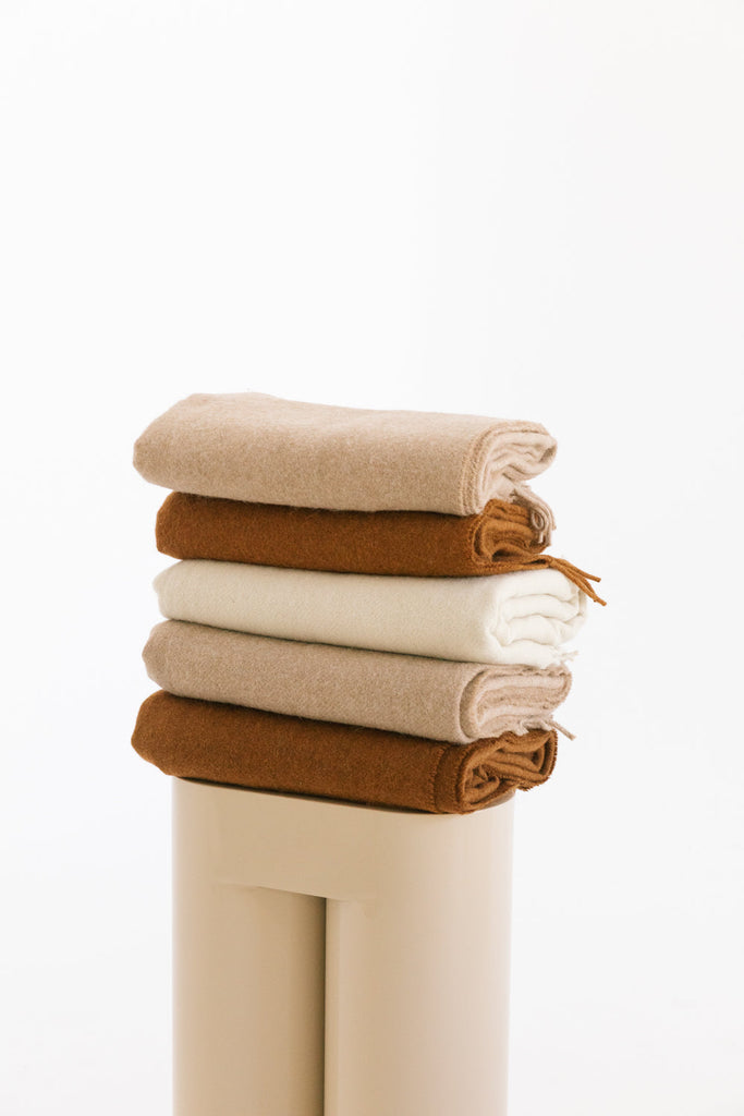 Puna Throw | Tobacco