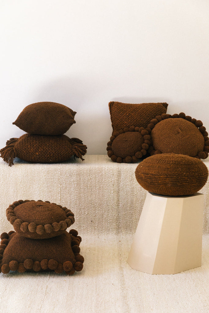 Classica Pom Pom Pillow #1 Mini | Rust